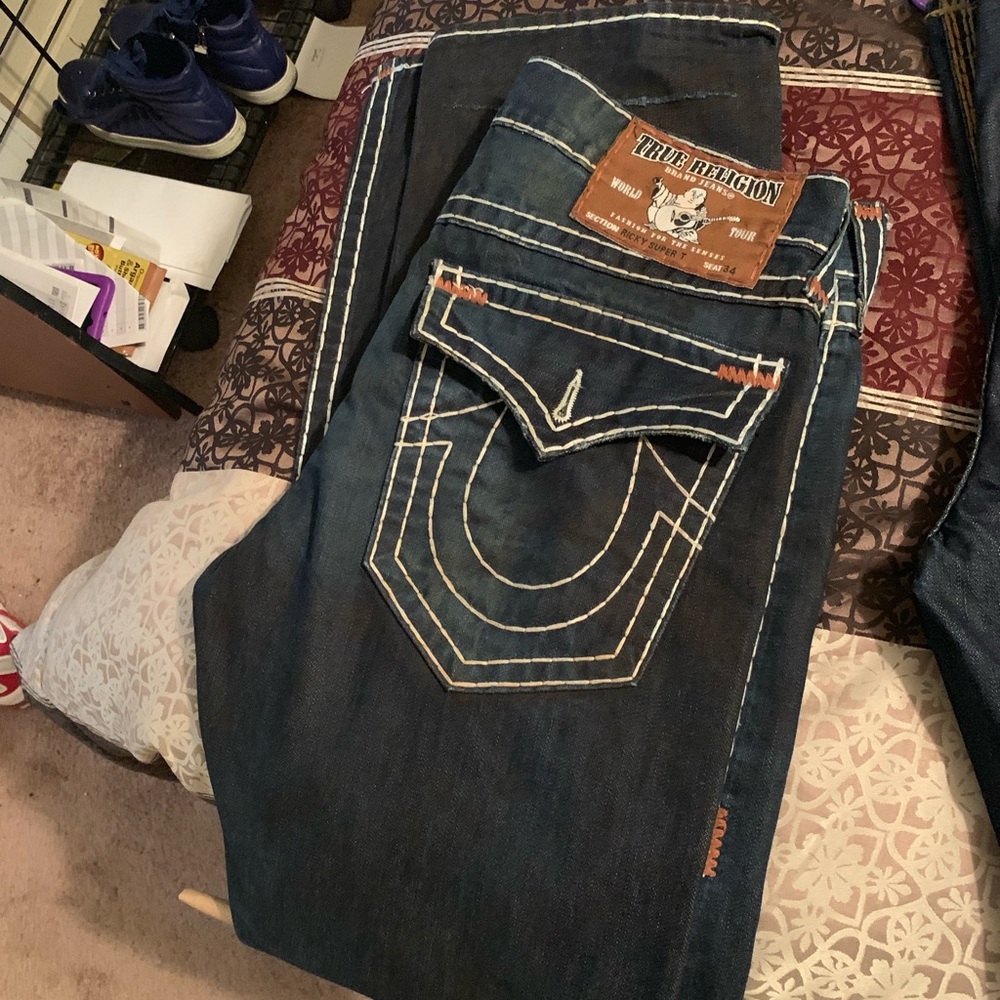 Jeans